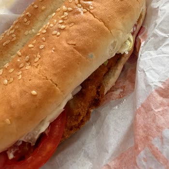 Küflü Hamburger Teslimatı Ve Yanıtsız İletişim