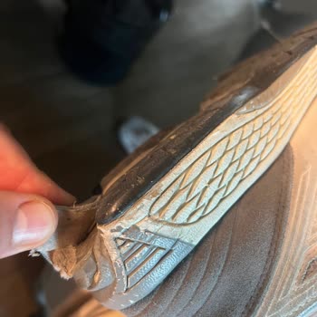 New Balance Ayakkabısında Kısa Sürede Alt Taban Kopması Ve Mağazadan Cevapsızlık