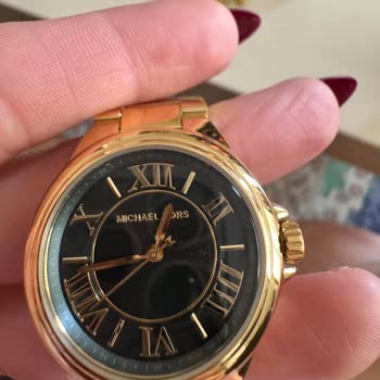 Saat & Saat Çizik Michael Kors Saati Ve Online Satışta Cevapsız Müşteri Hizmetleri