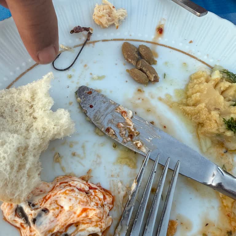 Bargilya Restaurant Büyük Bir Kancanın Gözden Kaçması
