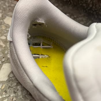 Adidas Ayakkabısının İki Ayda Taban Yırtılması Ve Mağaza Tarafından Kullanıcı Hatası Reddi