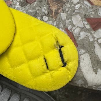 Adidas Ayakkabısının İki Ayda Taban Yırtılması Ve Mağaza Tarafından Kullanıcı Hatası Reddi