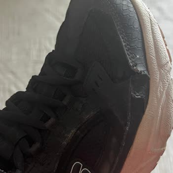Skechers Stamina Classy Trail Ayakkabım Kısa Sürede Yırtıldı, Garanti Kapsamında Değerlendirme