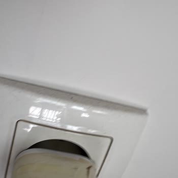 Detaylı Temizlikte Örümcek Ağları Bırakıldı, İade Talebi