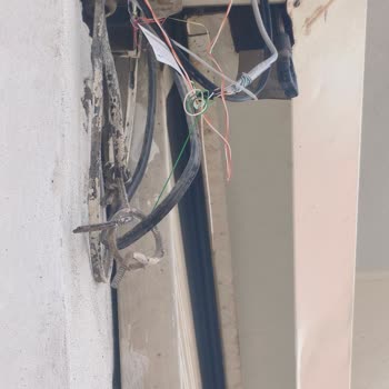 D‑Smart Ekibi Kabloyu Kesti, İnternetim Kesildi