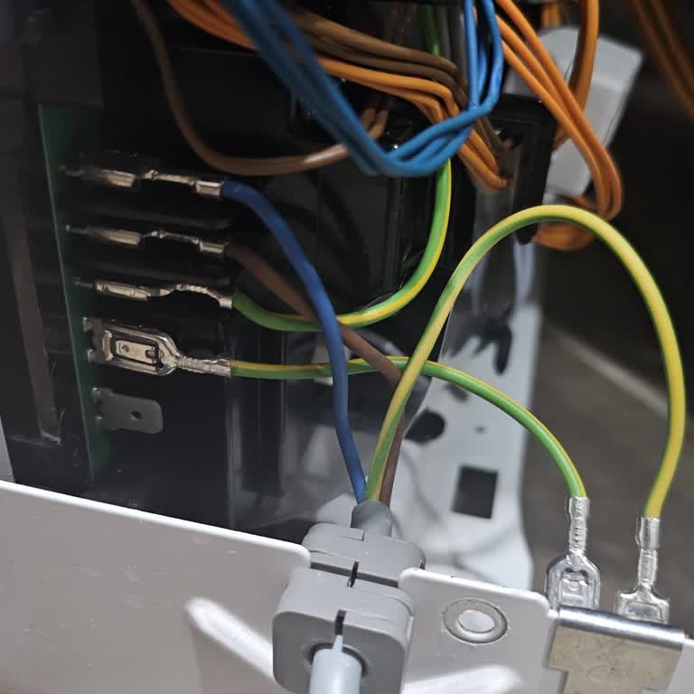 Montaj Hatası Nedeniyle Kontrol Kartı Su Hasarı Ve Ücretsiz Onarım İsteği