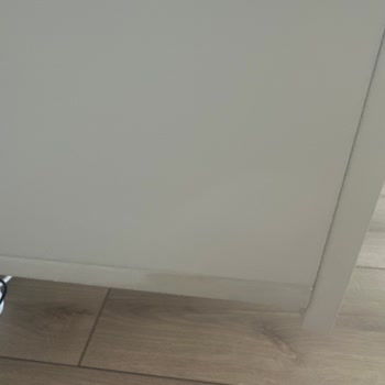 Yanlış Ürün Gönderimi Ve Kusurlu TV Ünitesi İçin İade Ve Değişim Talebi