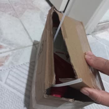 Açılmış Ve Hasarlı Kargo Teslimatı, Kurye Kata Çıkarmadı