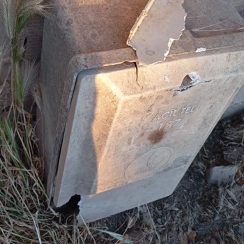 Yol Çalışması Sırasında Doğalgaz Kutusu Tekrar Kırıldı, Güvenlik İhmal Edildi
