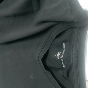 Kısa Sürede Renk Atan Altınyıldız T-Shirtlerde Değişim Talebi