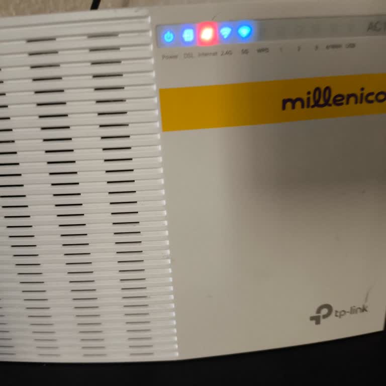 Düşük Hız Ve Sürekli Kesinti Yaşayan İnternet, Saygısız Müşteri Temsilcileri