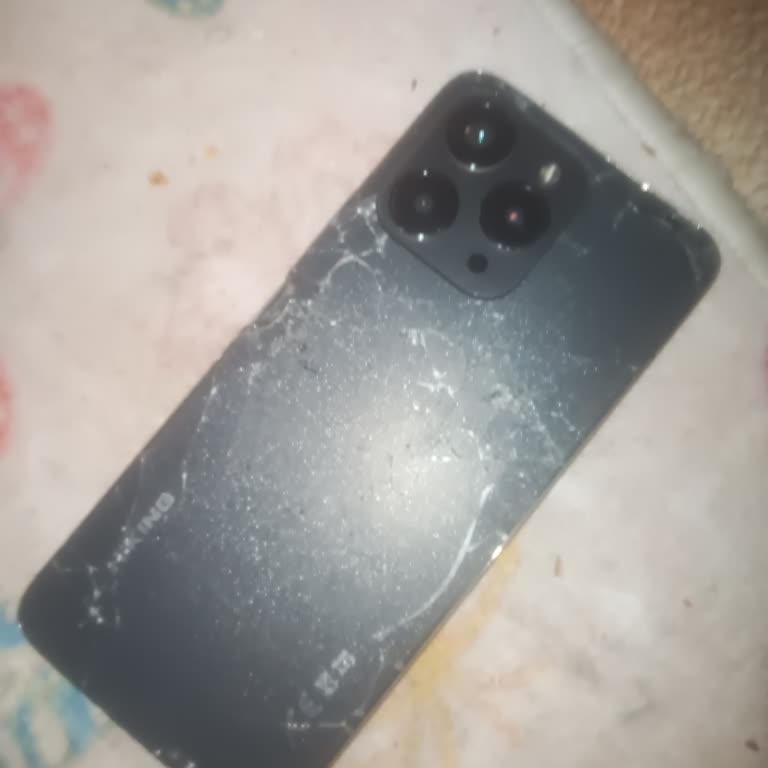 Hiking A43 Telefonunun Yedek Parçası Bulunamıyor, Ücret İadesi İsteniyor
