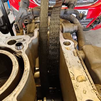 Triger Kayışı Kopması Nedeniyle Motor Hasarı Ve 230 Bin TL Onarım İçin Peugeot’dan Tazminat Talebi