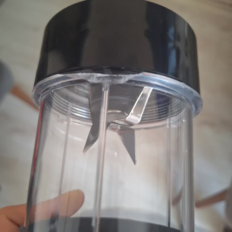Kırık Blender Parçası Nedeniyle Ücretsiz Değişim Ve Kargo Ücreti İadesi Talebi