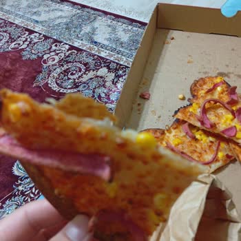 Teslimat Gecikmesi Ve Kalitesiz Pizza Şikayeti