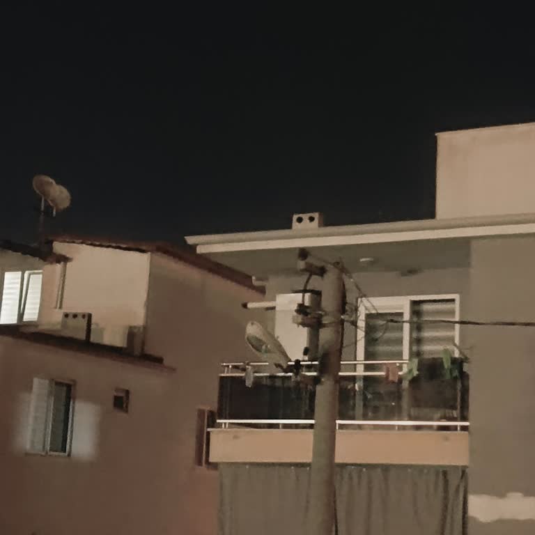 Sokak Aydınlatma Lambası Arızası Güvenlik Riski Yaratıyor