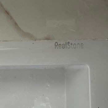 Realstone Patara Granit Evye Kalitesiz Ve Çizili: Tam Değişim Talebi