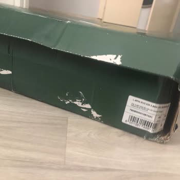 Ayıplı Lacoste Ayakkabı Gönderimi Ve Stok Eksikliği Nedeniyle Değişim Talebi Reddedildi