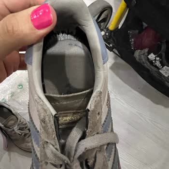 Boyner’den Alınan Adidas Ayakkabının Kısa Sürede Delik Açması Ve Olumsuz İnceleme Kararı