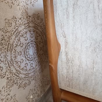 Kırık Ve Lekeli Mobilyalar İçin Yeni Ürün Talebi