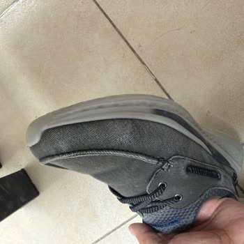 Skechers Ayakkabısında Hızlı Renk Solması Ve Garanti Reddi