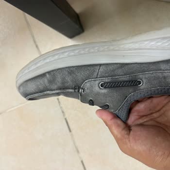 Skechers Ayakkabısında Hızlı Renk Solması Ve Garanti Reddi