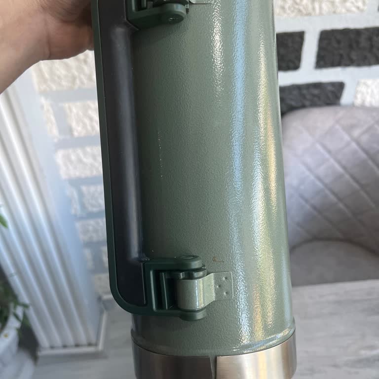Stanley Termosunun Taban Çatlağı Ücretsiz Değişim Talebi