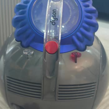 Dyson Süpürgenin İç Parçası Kırıldı, Garanti Reddi