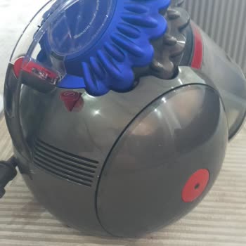 Dyson Süpürgenin İç Parçası Kırıldı, Garanti Reddi