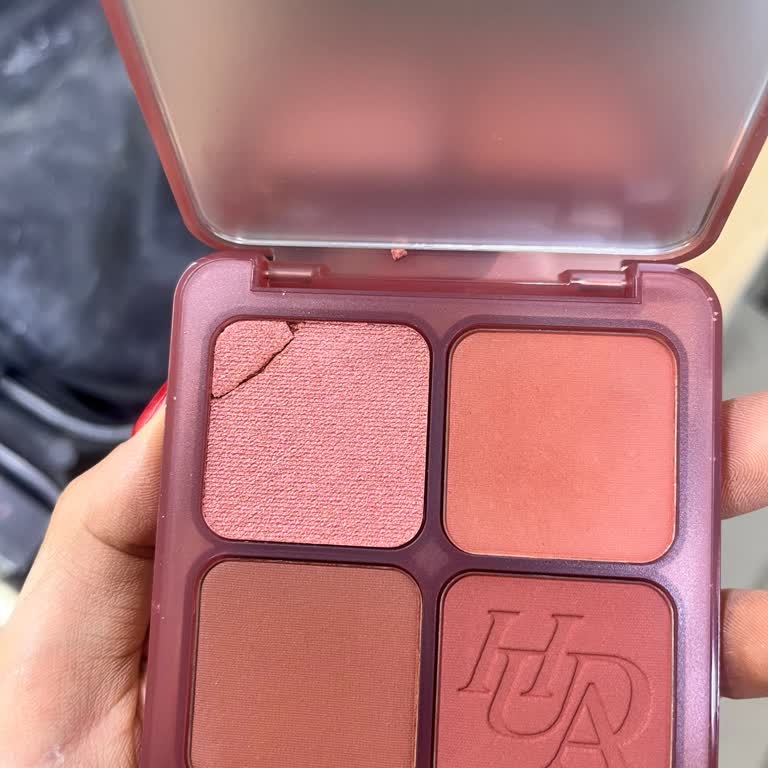 Sephora'dan Kırık Gelen Huda Beauty Allık İçin İade Talebi Ve Müşteri Hizmetleri Sorunu