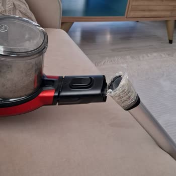 Philips Şarjlı Süpürge Uzatma Kolu Beklenmedik Şekilde Kırıldı