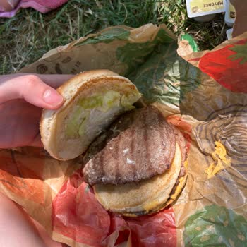 Burger King Şubesinde Eksik Sipariş Ve Notların Göz Ardı Edilmesi