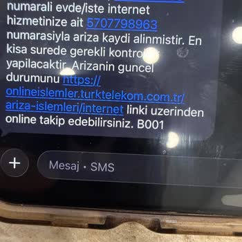 İş Yerinde Fiber İnternet Kesintisi Nedeniyle Ağır Mağduriyet Ve Acil Çözüm Talebi