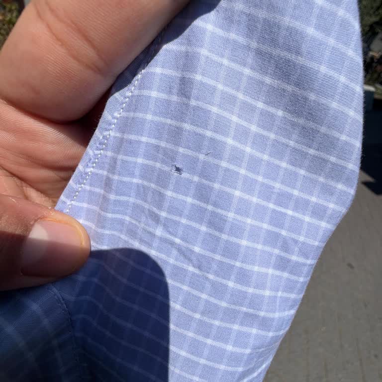 Defolu Gömlek Değişim İsteği Reddedildi Ve Kalite Kontrolü Eksik