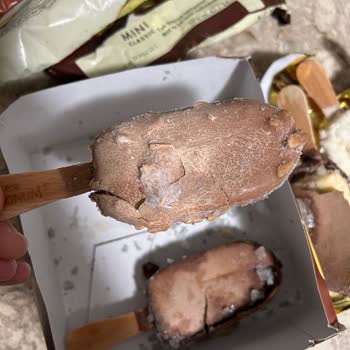 Küflü Dondurma Ve Fişsiz İade Reddi
