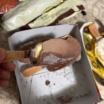 Küflü Dondurma Ve Fişsiz İade Reddi