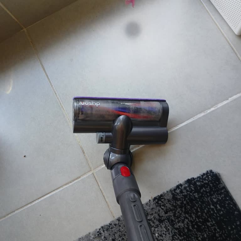 Dayson V12 Süpürgenin Dönmeyen Başlığı Garanti Kapsamında Değişim Talebi
