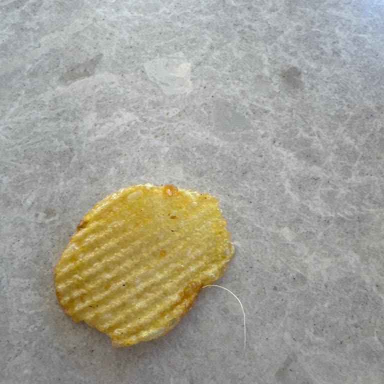 Lays Biftek Cipsinde Saç Tespiti Ve Hijyen Sorunu