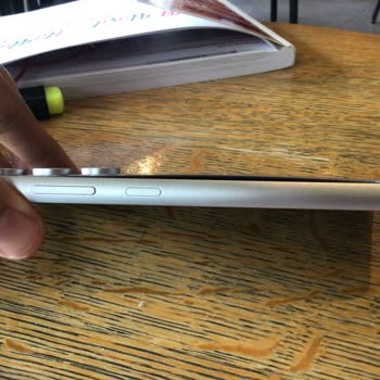 Samsung S23 FE Batarya Şişmesi Ve Aşırı Değişim Ücreti