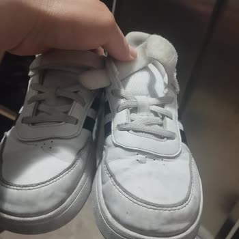İn Street Mağazasında Adidas Çocuk Ayakkabısının Yırtılması Ve Garanti Reddi