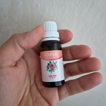 Gratis Pendik Şubesinde Kokusuz Gül Yağı Satışı Müşteri Güvenini Sarsıyor