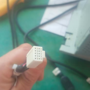 Reis Elektronik'ten Yanlış Soket Ve Saygısız Telefon Görüşmesi