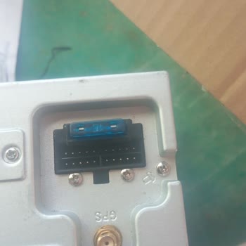 Reis Elektronik'ten Yanlış Soket Ve Saygısız Telefon Görüşmesi