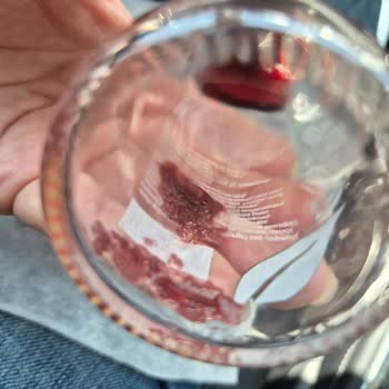 Lavi Üzüm Suyu'nda Kum Benzeri Parçalar Ve Gıda Güvenliği Sorunu