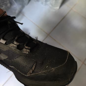 FLO’dan Açılan Ve Deforme Olan Ayakkabı İçin Ürün Kalitesi Şikayeti Ve İade Talebi