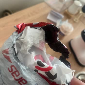 Aras Kargo Şubesinde Kişiye Özel Paketin İzinsiz Açılması