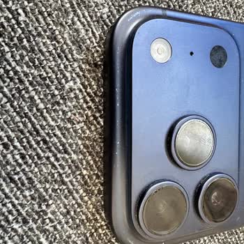 Apple 17 Pro Modelinde Kasa Renk Atması Ve Garanti İhmalı