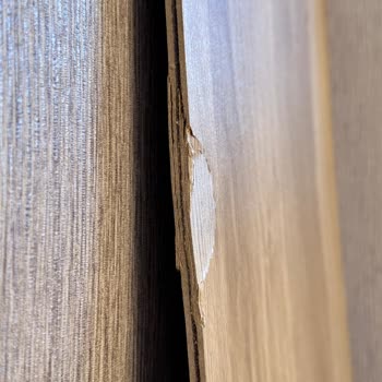 İkinci Defa Hasarlı Kitaplık Gönderildi, 40 Gün Bekleme Sorunu