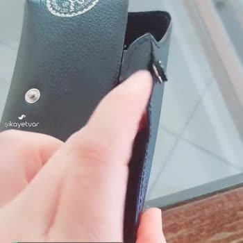 Atasun Optik Elysium Şubesi Rayban Gözlük Kabı 2 Ay İçerisinde Yırtıldı