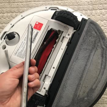 Roborock Q8 Max Süpürgenin Parçasının Kısa Sürede Kırılması Ve Müşteri Hizmetinden Yanıt Almama